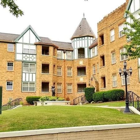 Senate Suites Extended Stay Hotel Топика Экстерьер фото